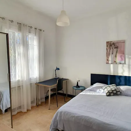 Tassigny Villa *